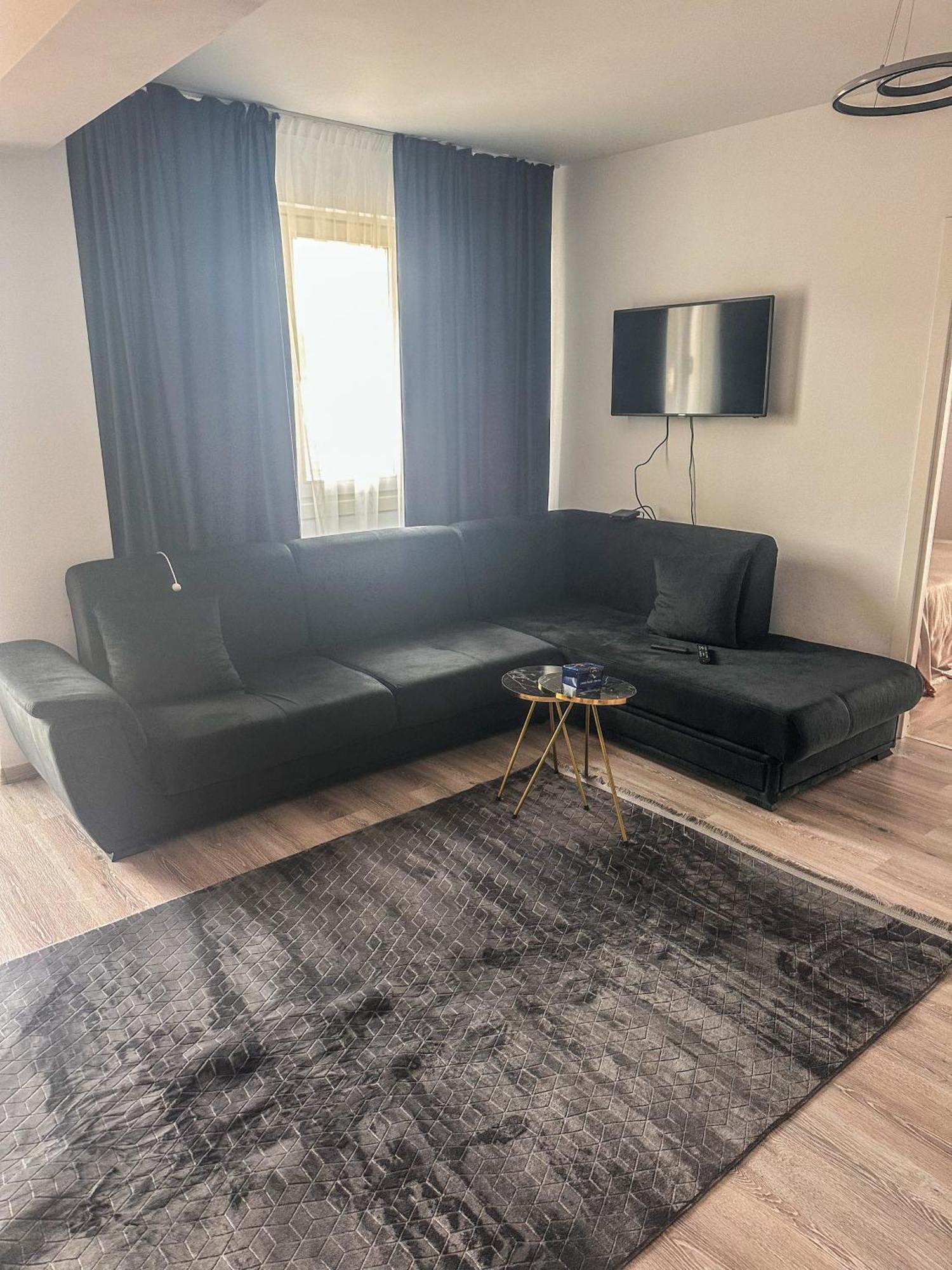 Luxury Bucovina Lägenhet Gura Humorului Exteriör bild